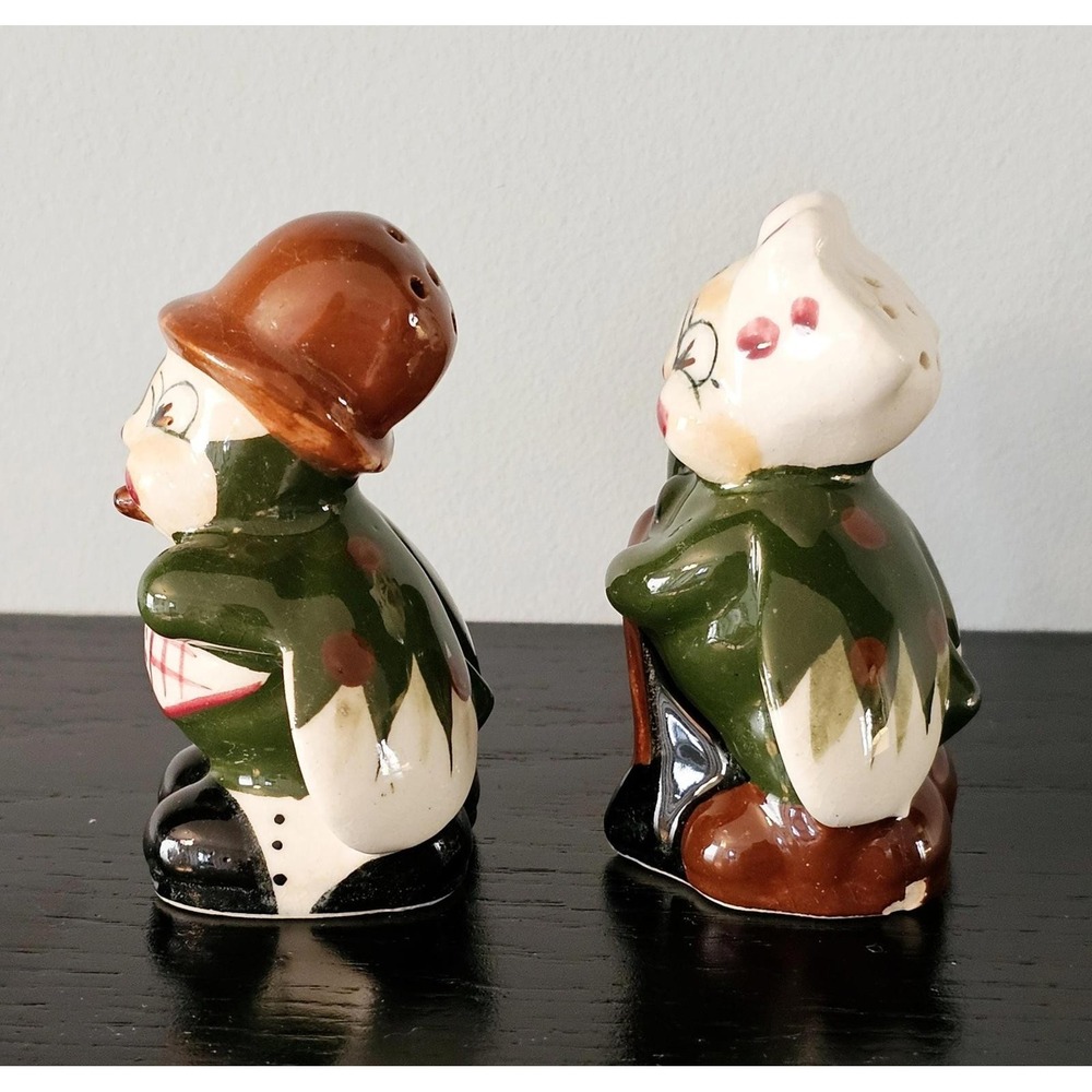 Vintage 1940s Anthropomorphic Bee Couple, Salt and Pepper Shakers, Made in Japan - Picture 2 of 8